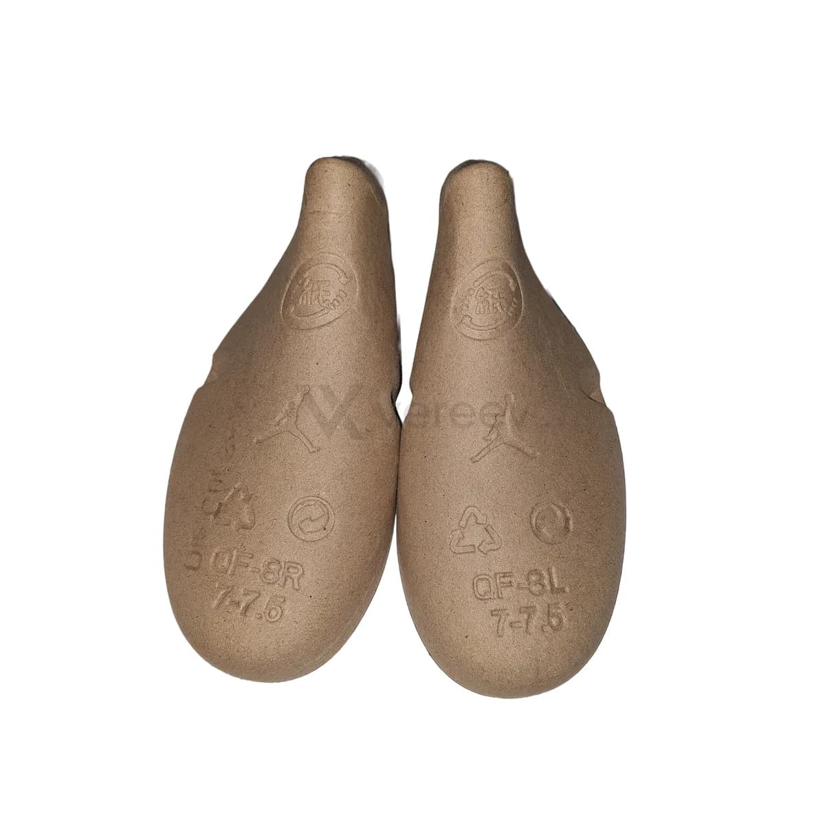 Sample photo 7, Shoe Tree / Inserts: a pair of molded paper shoe trees